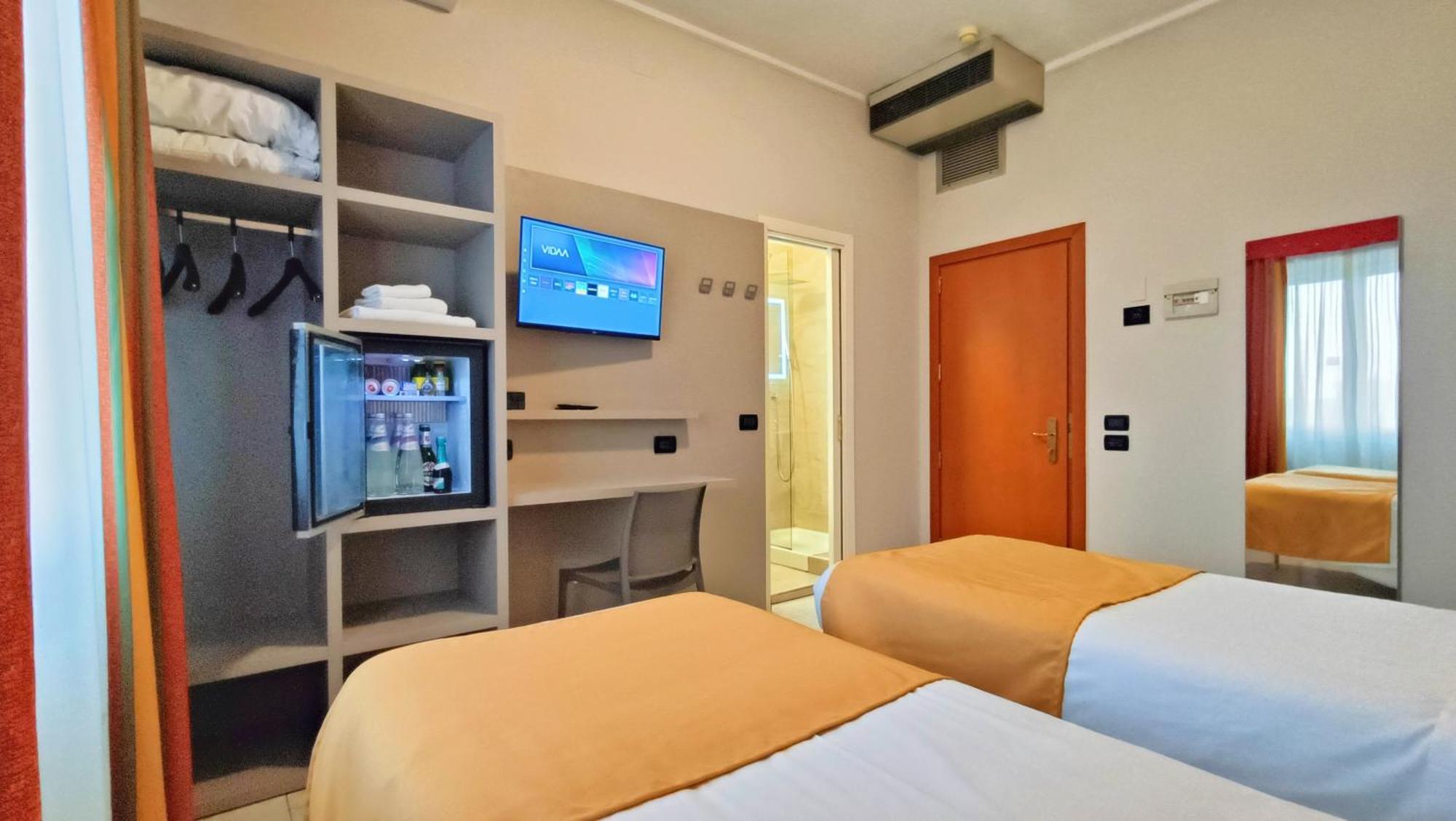 Valmarina Hotel Calenzano Kültér fotó